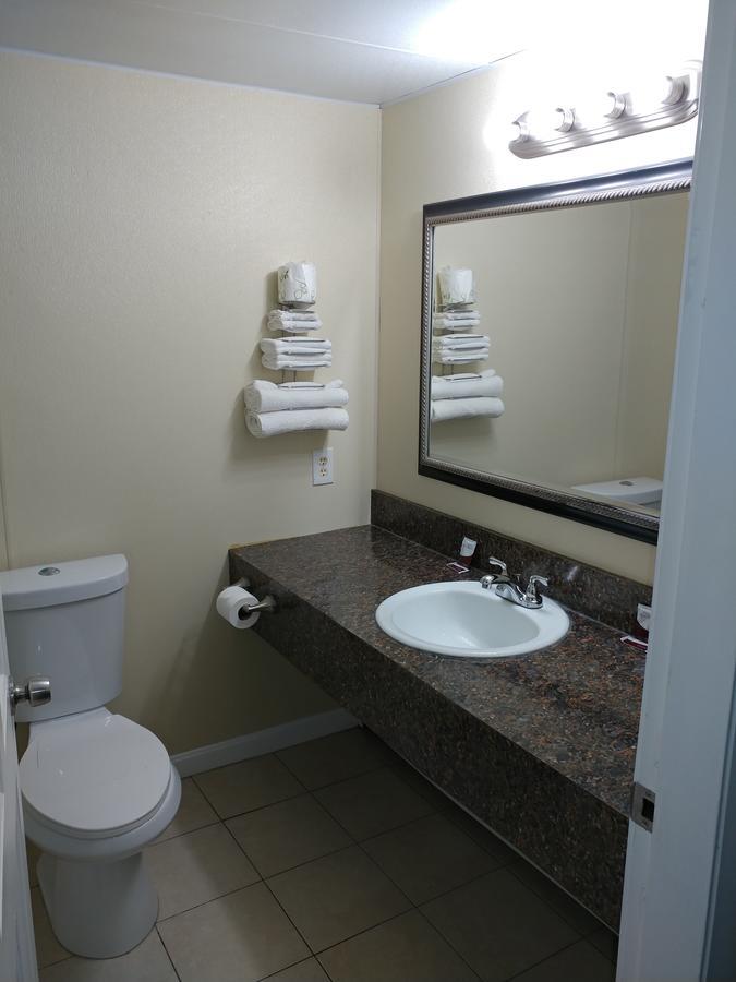 Maine Motel South Portland Esterno foto
