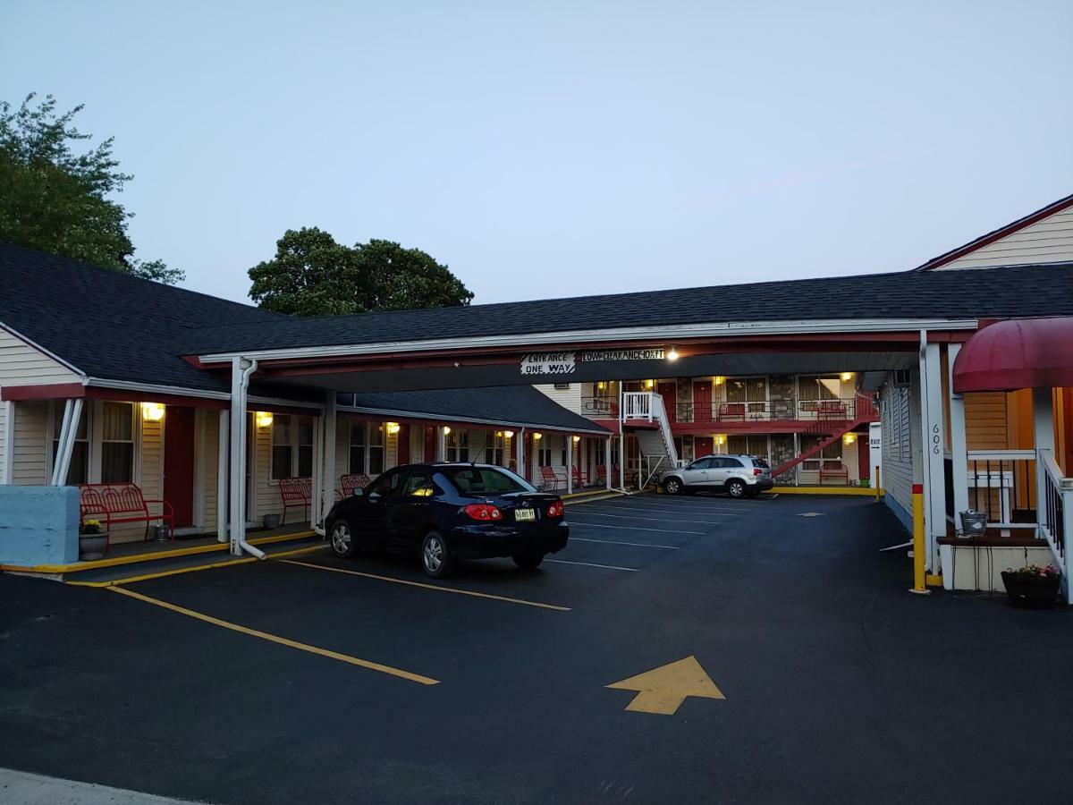 Maine Motel South Portland Esterno foto